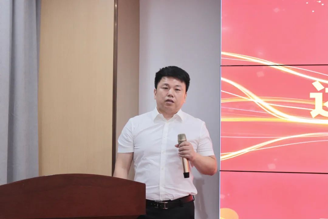 乘勢(shì)而上 爭(zhēng)創(chuàng)標(biāo)桿丨長(zhǎng)泰集團(tuán)2021年半年度述職暨經(jīng)濟(jì)指標(biāo)修正會(huì)議圓滿成功！(圖6)